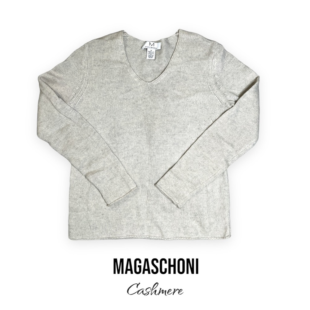 🤍Cashmere Sweater - Picture 1 of 3